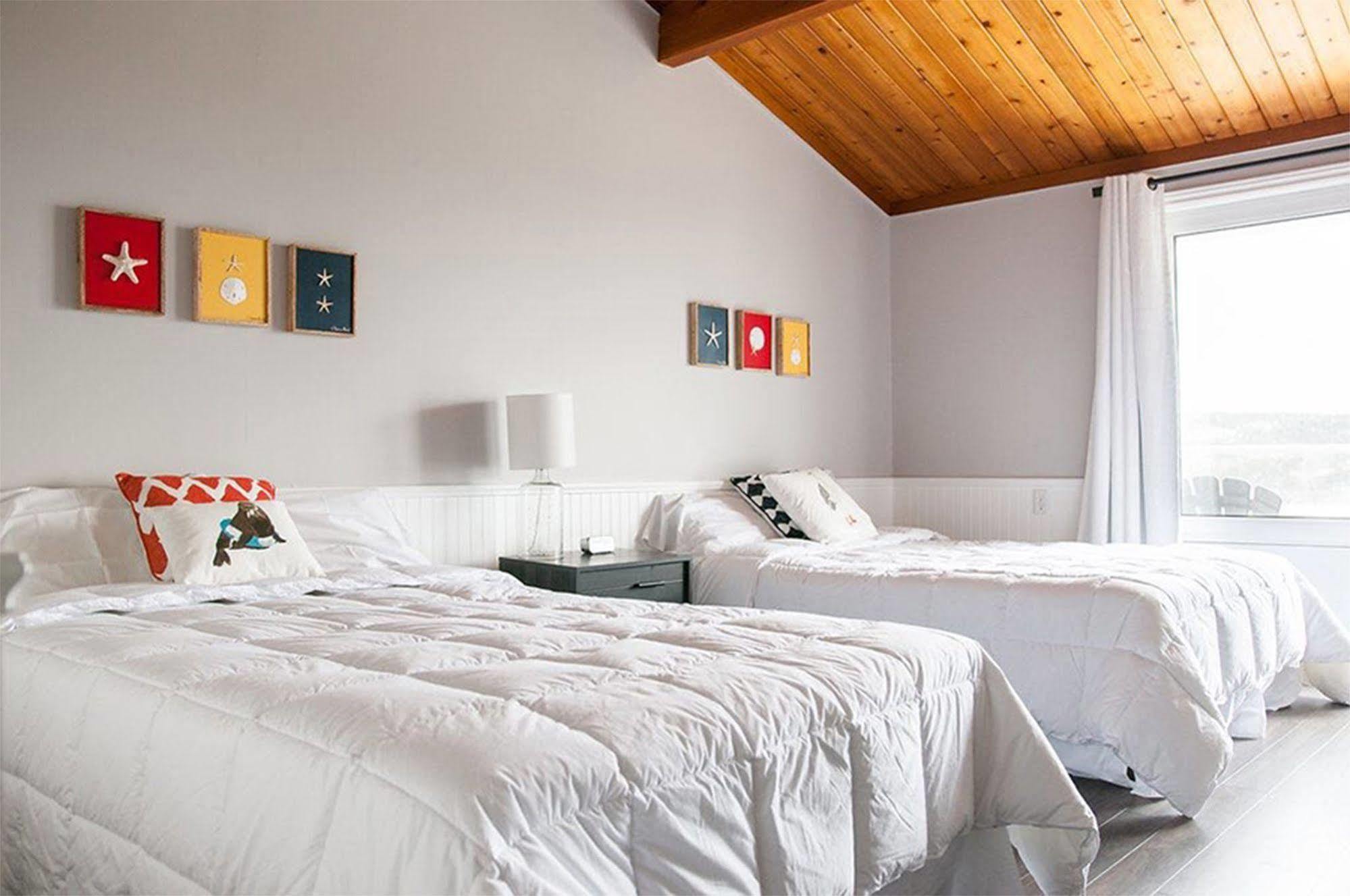 The Iona Heights Inn Extérieur photo